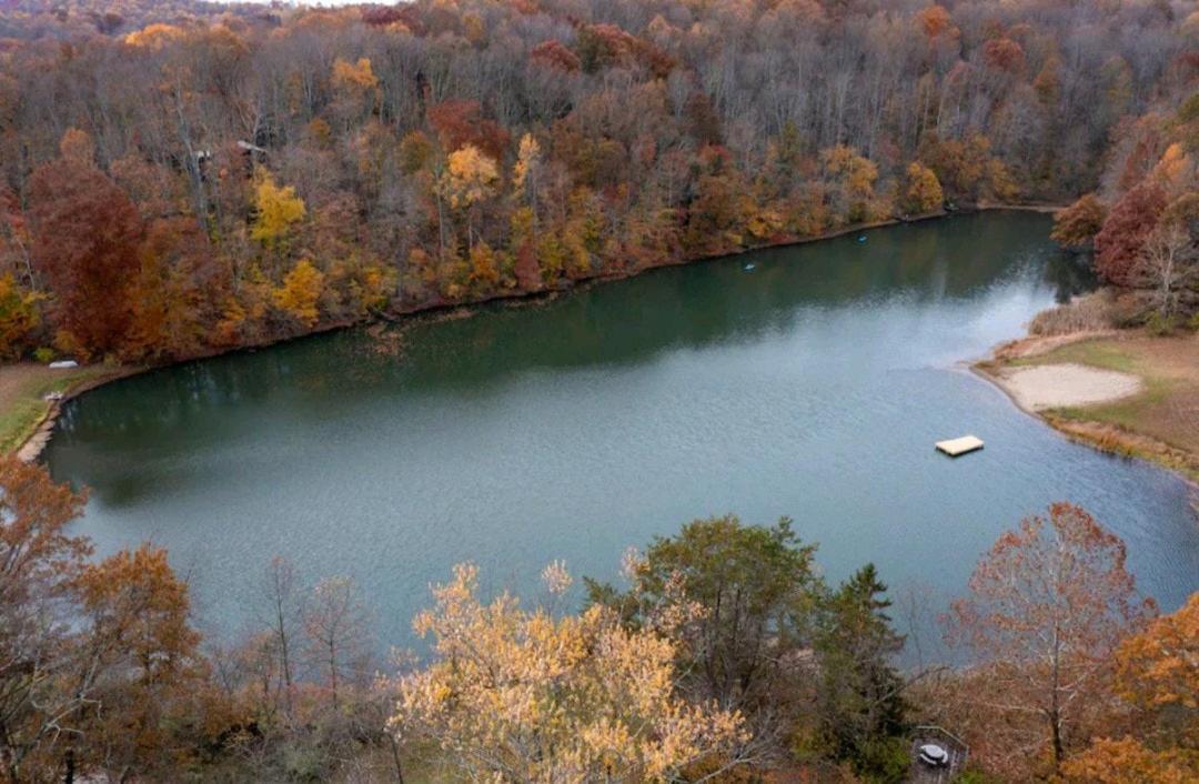 Whispering Waters, Hocking Hills, Hot Tub, Pond Villa Rockbridge Exterior photo